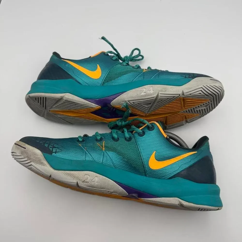 Nike Zoom Kobe Venomenon 4 Green Size 11.5 (size tag gone, size 11 or 11.5)